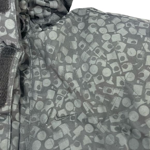 NICE Nike SB X Stash Goose Down Jacket Collab RARE Size Medium - Picture 10 of 16